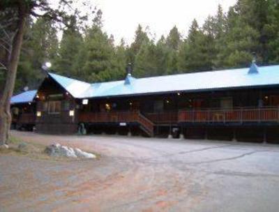 фото отеля Tamarack Motor Lodge