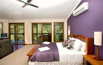 фото отеля Sketches Mountain Resort Ravensbourne