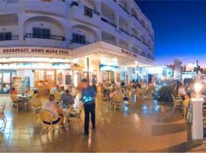 фото отеля Apartamentos Arcomar Ibiza
