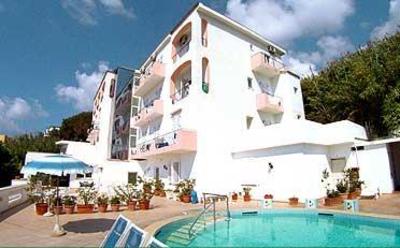 фото отеля Hotel La Ginestra Forio