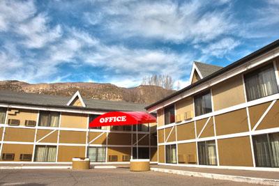 фото отеля Affordable Inns Glenwood Springs