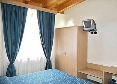 фото отеля Mare Blu Bed & Breakfast Gioiosa Marea