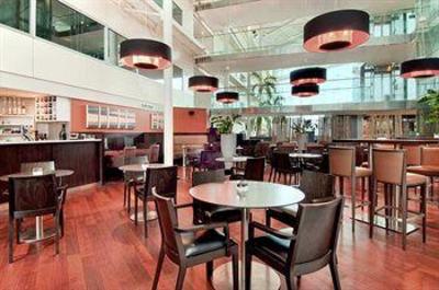фото отеля Hilton London Heathrow Airport