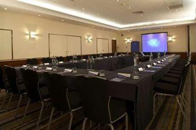 фото отеля Hilton London Heathrow Airport