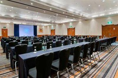фото отеля Hilton London Heathrow Airport