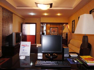 фото отеля Suzhou Hotel