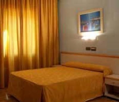 фото отеля Hotel Verona Puertollano