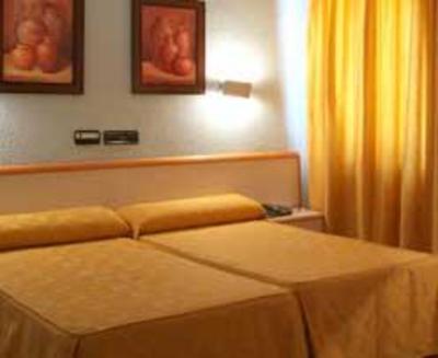 фото отеля Hotel Verona Puertollano