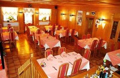 фото отеля Albergo Cacciatori