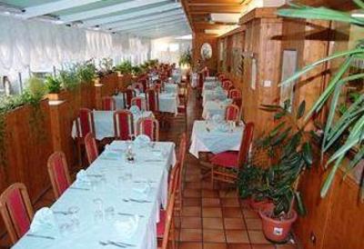 фото отеля Albergo Cacciatori