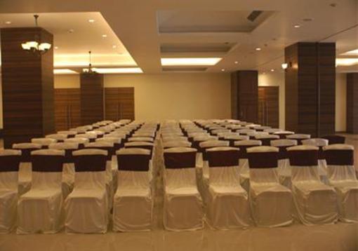 фото отеля Vijaya Tej Clarksinn Patna