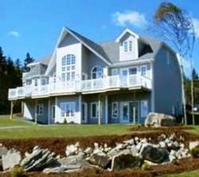 фото отеля A-1Lakeview Bed and Breakfast Porters Lake