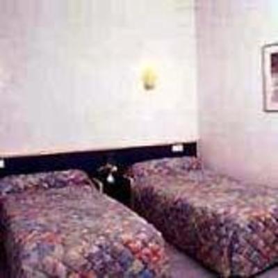 фото отеля Hotel Metropole Chatel-Guyon