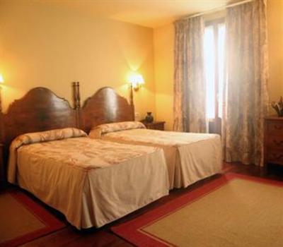 фото отеля Hotel Roca Mollarri