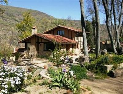 фото отеля Casa Rural la Casa del Bosque