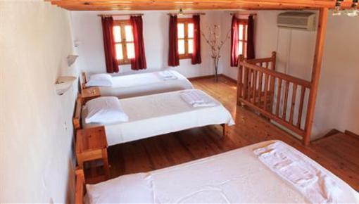 фото отеля Manos Studios Mykonos