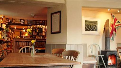 фото отеля Kings Head Inn Bledington