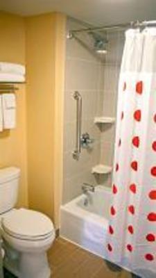 фото отеля TownePlace Suites Sudbury