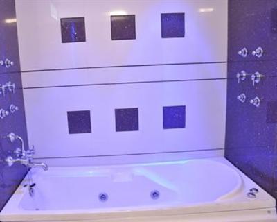 фото отеля Hotel Stay Inn Surat