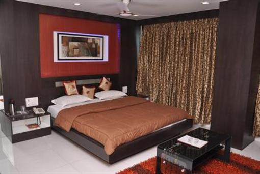 фото отеля Hotel Stay Inn Surat