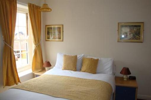 фото отеля The Kings Head Hotel Bungay