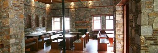 фото отеля Hotel Evzin