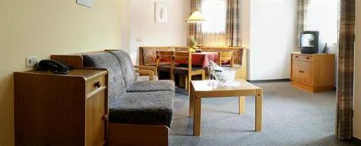 фото отеля Gaste-Appartementhaus - Urlaubsresort Hafele