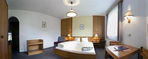 фото отеля Gaste-Appartementhaus - Urlaubsresort Hafele