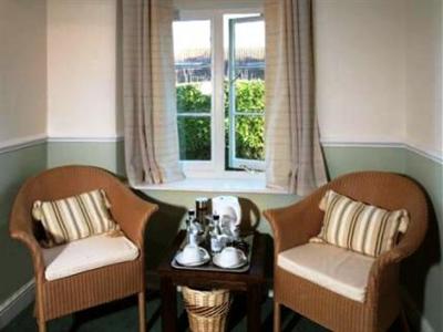 фото отеля The Bell Inn Devizes