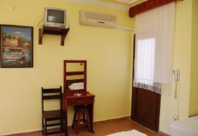 фото отеля Eris Hotel