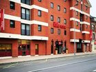 фото отеля Ibis Saint Quentin