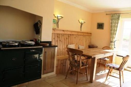 фото отеля Poulton Grange Bed & Breakfast Marlborough (England)