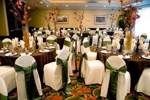 фото отеля Hilton Garden Inn Niagara-on-the-Lake