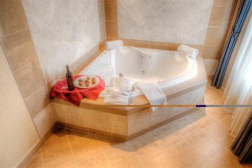 фото отеля Hilton Garden Inn Niagara-on-the-Lake