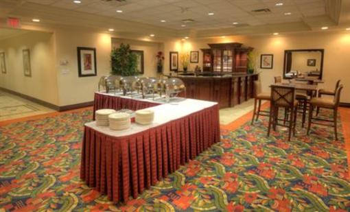 фото отеля Hilton Garden Inn Niagara-on-the-Lake