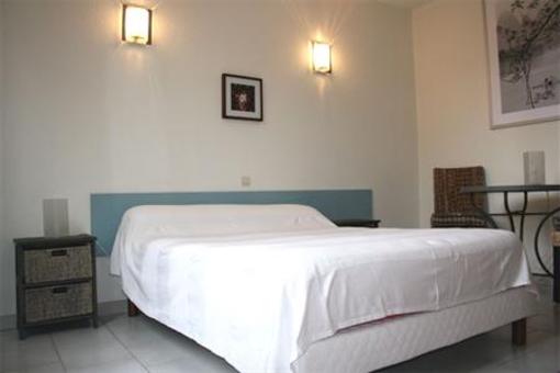фото отеля Hotel Les Bellugues