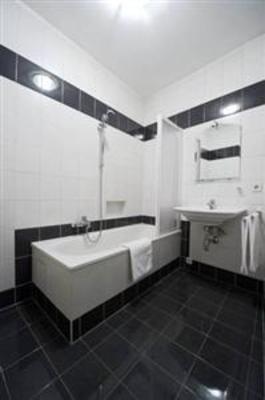 фото отеля Debo Apartments Marc-Aurel-Strasse