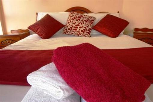фото отеля Galway Arms Inn