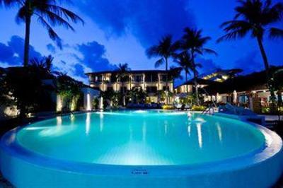 фото отеля Iyara Beach Hotel & Plaza