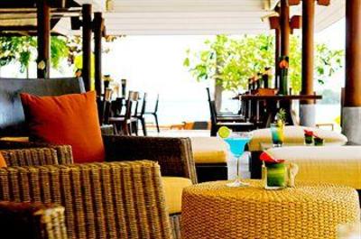 фото отеля Iyara Beach Hotel & Plaza