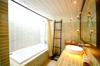 фото отеля Iyara Beach Hotel & Plaza
