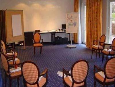 фото отеля Ramada Hotel Frankfurt Airport West