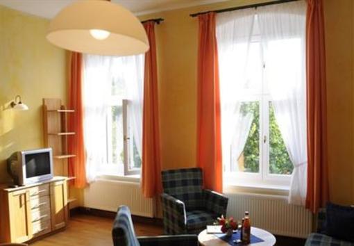 фото отеля Familienhotel Gut Nisdorf