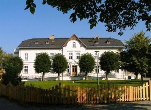 фото отеля Familienhotel Gut Nisdorf