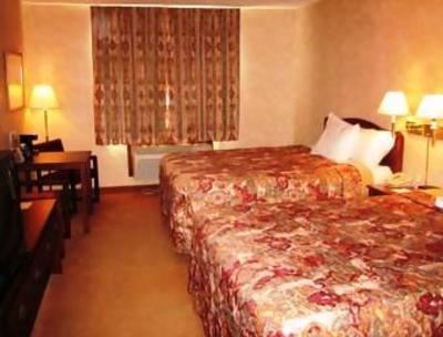 фото отеля Super 8 Dauphin