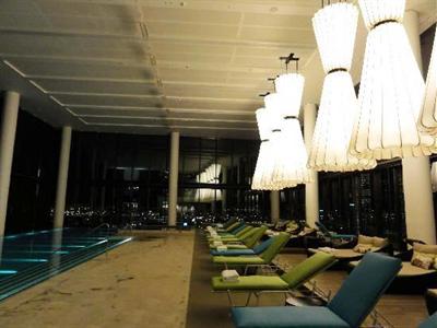 фото отеля Crown Metropol