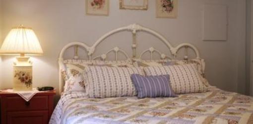 фото отеля Millstone Manor Bed & Breakfast