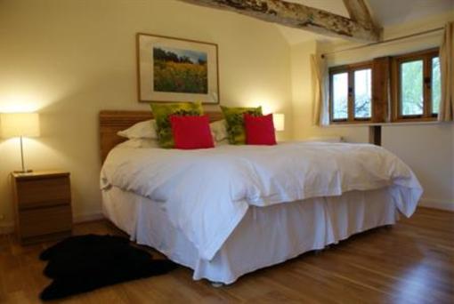 фото отеля Hidden Cottages Henley-in-Arden