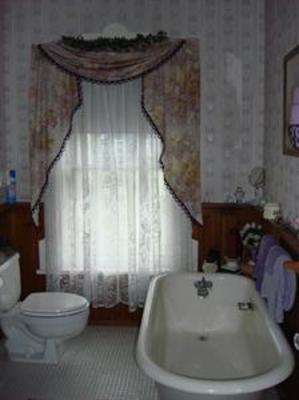 фото отеля Rocking Horse Inn Ravenna (Ohio)