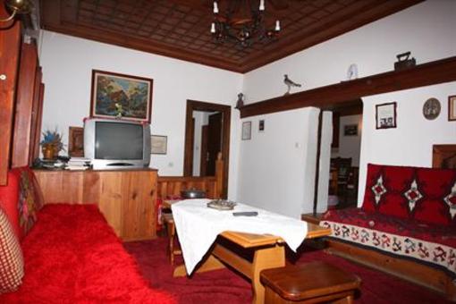 фото отеля Astraka Guesthouse II